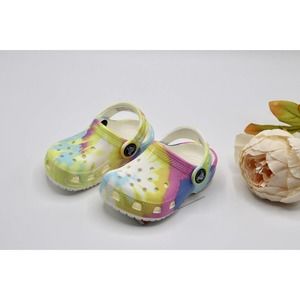 NWT Crocs Unisex Child classic tie dye clogs size 5T